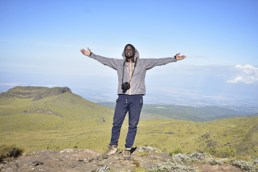 divulge adventures day hike and trek at mt satima