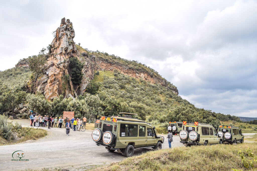 divulge adventures hell's gate, wildebeest migration safari